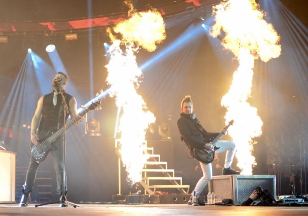 Skillet, Unleashed Tour, The Pit Magazine