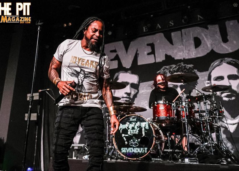 2024-Oct-5-Sevendust-The Bourbon Theatre-Lincoln-Bob DeHart-thepitmagazine.com-IMG_7721