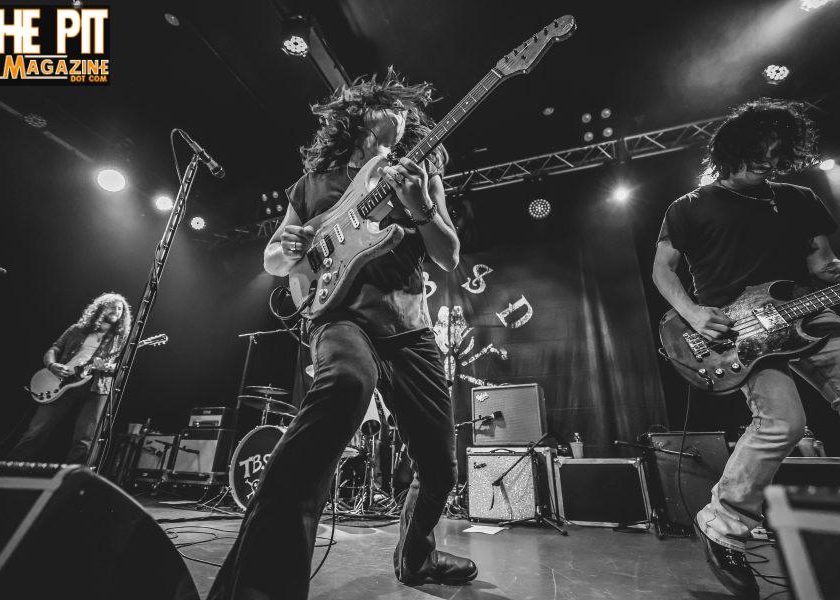 2025-July-10-Tyler Bryant and The Shakedown-Waiting Room-Omaha-Bob DeHart Photography-thepitmagazine.com-8C5A9412