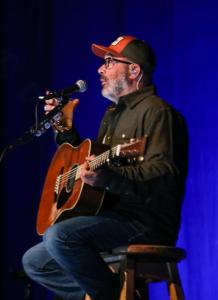 2023-Nov-15-Aaron-Lewis-Warner-Theater-Erie-David-Desin-Photography-thepitmagazine.com-IMG 5382E