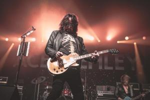 2024-Nov-16-Ace-Frehley-Val-Air-Ballroom-Des-Moines-Bob-DeHart-thepitmagazine.com-8C5A9626