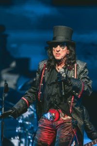 2026-April-17-Alice-Cooper-Topeka-Performing-Arts-Center-Bob-DeHart-Photography-thepitmagazine.com-BDEH5090