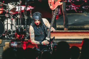 2026-April-17-Alice-Cooper-Topeka-Performing-Arts-Center-Bob-DeHart-Photography-thepitmagazine.com-BDEH5838