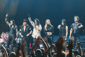 2026-April-17-Alice-Cooper-Topeka-Performing-Arts-Center-Bob-DeHart-Photography-thepitmagazine.com-BDEH5938