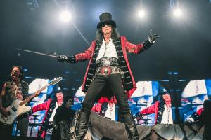 2024-Aug-24-Alice-Cooper-Pinnacle-Bank-Arena-Lincoln-Bob-DeHart-Photography-thepitmagazine.com-8C5A2412