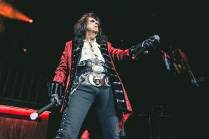 2024-Aug-24-Alice-Cooper-Pinnacle-Bank-Arena-Lincoln-Bob-DeHart-Photography-thepitmagazine.com-8C5A2526