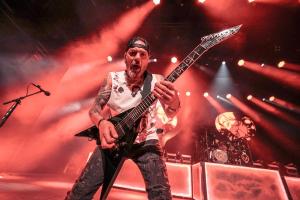 2025-April-20-Bullet-for-My-Valentine-Steelhouse-Omaha-Bob-Dehart-Photography-thepitmagazine.com-8C5A4249