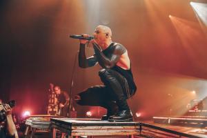 2024-Dec-18-Daughtry-Steelhouse-Omaha-Bob-DeHart-Photography-thepitmagazine.com-8C5A3176