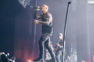 2024-Dec-18-Daughtry-Steelhouse-Omaha-Bob-DeHart-Photography-thepitmagazine.com-8C5A3197