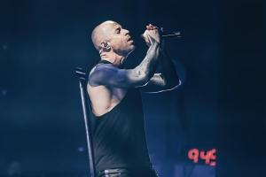 2024-Dec-18-Daughtry-Steelhouse-Omaha-Bob-DeHart-Photography-thepitmagazine.com-8C5A3410