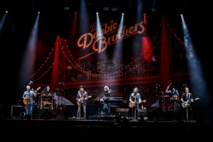 Concert in Omaha-Doobie Brothers-Winsel Photography 8.6.16-0943    