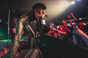 2025-April-25-Dorothy-Whiskey-Roadhouse-Bob-DeHart-Photography-thepitmagazine.com-8C5A5557