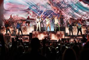 2024-July-10-Earth-Wind-Fire-Hollywood-Casino-St.-Louis-Sevauana-Photo-thepitmagazine.com-FJ3A8311