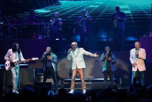 2024-July-10-Earth-Wind-Fire-Hollywood-Casino-St.-Louis-Sevauana-Photo-thepitmagazine.com-FJ3A8488