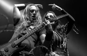 2022-Oct-17-Epica-Stage-AE-Pittsburgh-David-Desin-thepitmagazine.com-IMG 6111ce
