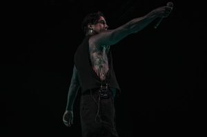 2025-Sept-2-Falling-in-Reverse-Hollywood-Amphitheatre-St-Louis-Sevauna-Photo-thepitmagazine.com-FJ3A6296