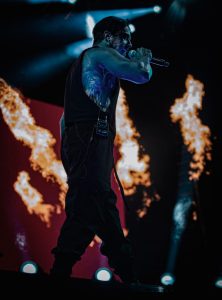 2025-Sept-2-Falling-in-Reverse-Hollywood-Amphitheatre-St-Louis-Sevauna-Photo-thepitmagazine.com-FJ3A6352