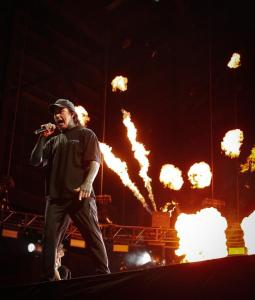 2024-Sep-21-Falling-in-Reverse-Hollywood-Casino-St.-Louis-Sevauna-Stageman-thepitmagazine.com-3X3A8543