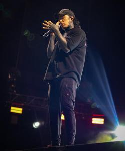 2024-Sep-21-Falling-in-Reverse-Hollywood-Casino-St.-Louis-Sevauna-Stageman-thepitmagazine.com-FJ3A1390