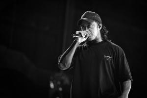 2024-Sep-21-Falling-in-Reverse-Hollywood-Casino-St.-Louis-Sevauna-Stageman-thepitmagazine.com-FJ3A1401