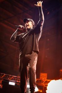 2024-Sep-21-Falling-in-Reverse-Hollywood-Casino-St.-Louis-Sevauna-Stageman-thepitmagazine.com-FJ3A1483