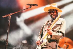 2024-Sep-9-Gary-Clark-Jr-The-Astro-Lavista-Bob-DeHart-thepitmagazine.com-IMG 2755