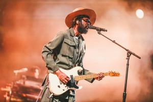 2024-Sep-9-Gary-Clark-Jr-The-Astro-Lavista-Bob-DeHart-thepitmagazine.com-IMG 2797