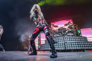 2025-Sep-12-Hairball-Heartland-Events-Center-Grand-Island-Bob-DeHart-Photography-thepitmagazine.com-8C5A5090