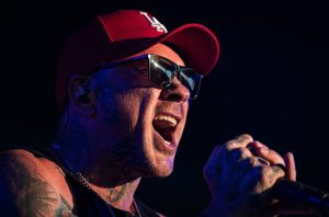 2025-Sept-2-Hollywood-Undead-Hollywood-Amphitheatre-St-Louis-Sevauna-Photo-thepitmagazine.com-FJ3A5705