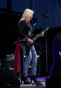 2025-May-31-Lita-Ford-Youngstown-Foundation-Amphiteatre-Desins-Photo-thepitmagazine.com-IMG 9331CE