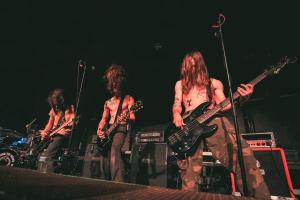 2025-April-13-Return-to-Dust-Bourbon-Theatre-Lincoln-Bob-DeHart-Photography-thepitmagazine.com-8C5A0996