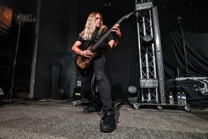 2025-May-7-Royale-Lynn-The-Bourbon-Lincoln-Bob-Dehart-Photography-thepitmagazine.com-8C5A9979