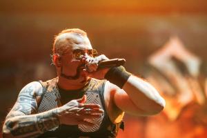 2024-Sep-25-Sabaton-Baxter-Arena-Omaha-Bob-DeHart-thepitmagazine.com-8C5A9347