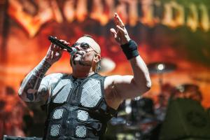 2024-Sep-25-Sabaton-Baxter-Arena-Omaha-Bob-DeHart-thepitmagazine.com-8C5A9358