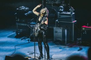 2025-May-21-Samantha-Fish-The-Astro-LaVista-Bob-DeHart-Photography-thepitmagazine.com-8C5A9609