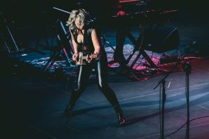 2025-May-21-Samantha-Fish-The-Astro-LaVista-Bob-DeHart-Photography-thepitmagazine.com-8C5A9653