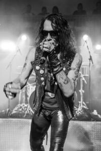 Stephen-Pearcy-Jergels-Pittsburgh-David-Desin-The-Pit-Magazine-IMG 1625ce