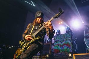 2024-Nov-3-Stryper-Bourbon-Theatre-Lincoln-Bob-Dehart-thepitmagazine.com-8C5A8522