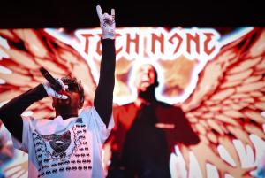 2024-Sep-21-Tech-N9ne-Hollywood-Casino-St.-Louis-Sevauna-Stageman-thepitmagazine.com-FJ3A9963
