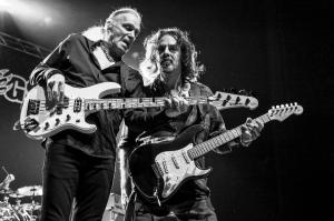 2023-March-2-Winery-Dogs-Agora-Theatre-Cleveland-Desin-Photo-thepitmagazine.com-IMG 2973CE